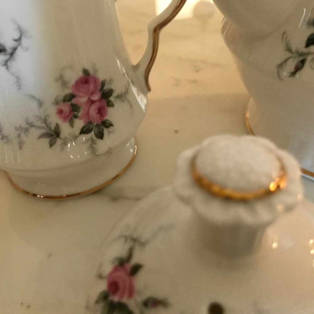 Vintage Bone China Tea Set - Picture 5 of 5